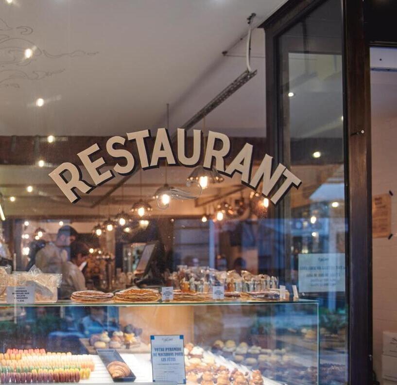 Les Artizans w Paryżu - połączenie cukiernictwa z gastronomią |Debic